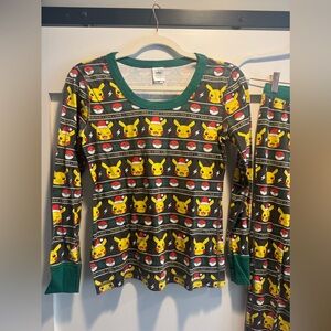 Hanna Andersson Pikachu Christmas Pajama Set Womens XS